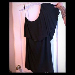 Black one shoulder Ella Moss dress
